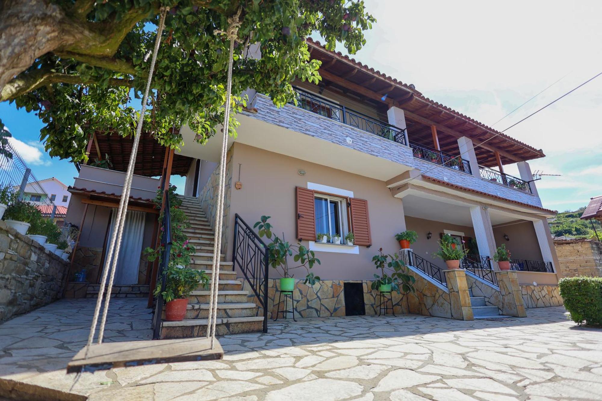 Villa Kevin Berat Extérieur photo