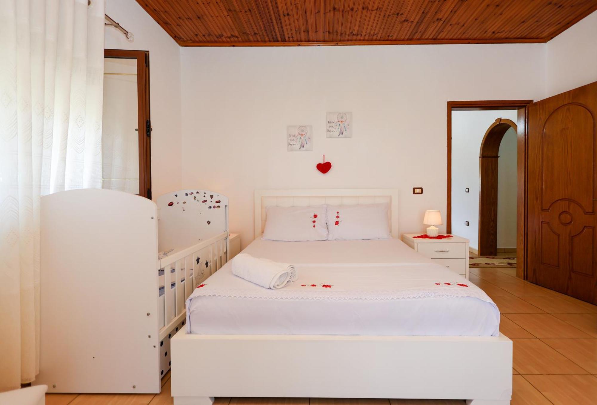 Villa Kevin Berat Extérieur photo